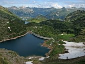 Giro dei Laghi Gemelli con salita al Pizzo Farno e Cima Giov. Paolo II e passaggio ai Passi Laghi Gemelli e Mezzeno il 21 giugno 2009 - FOTOGALLERY